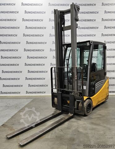 Elektrisch – 3 Räder Jungheinrich EFG 220