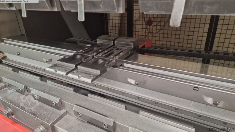 Hydr. pressbrake AMADA HFE M2 1703