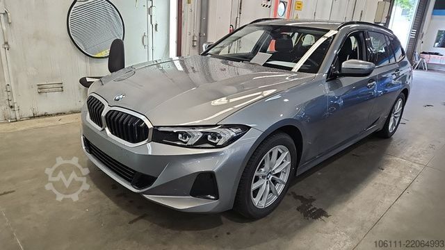 Kleinbus BMW 320xd 3 TouringMild Hybrid Navigation Business
