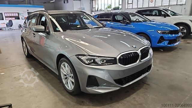 Kleinbus BMW 320xd 3 TouringMild Hybrid Navigation Business