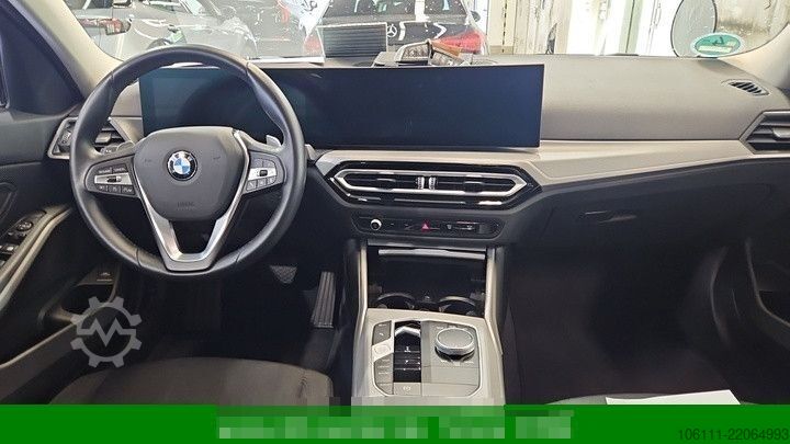 Minibus BMW 320d xDrive Mild Hybrid Navigation Business