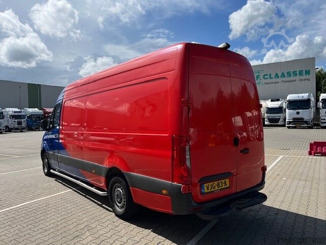Delivery van Mercedes-Benz Sprinter 311 / 2.2 CDI Euro 6D / L3 H2 / Automa...