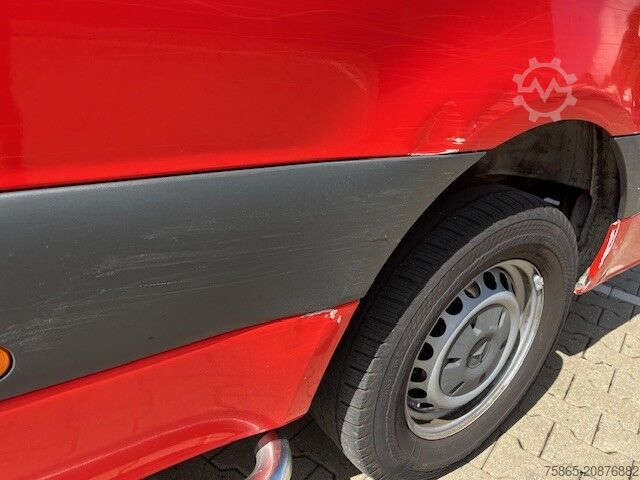 Delivery van Mercedes-Benz Sprinter 311 / 2.2 CDI Euro 6D / L3 H2 / Automa...