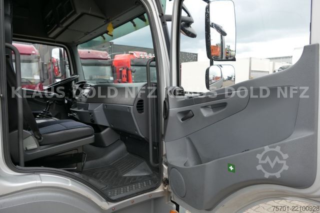 Autotransporter MERCEDES-BENZ Atego 822 geschlossener Autotransporter Euro 5