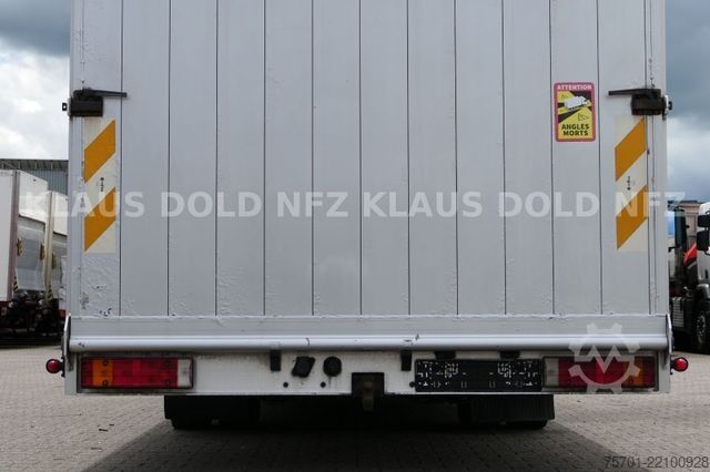 Autotransporter MERCEDES-BENZ Atego 822 geschlossener Autotransporter Euro 5
