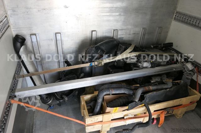 Kühlkoffer-LKW VOLVO FM 460 Kühlkoffer Unfall Getriebeschaden