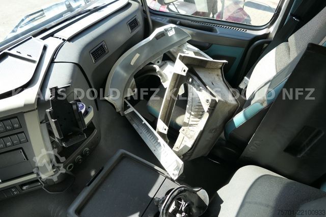 Kühlkoffer-LKW VOLVO FM 460 Kühlkoffer Unfall Getriebeschaden
