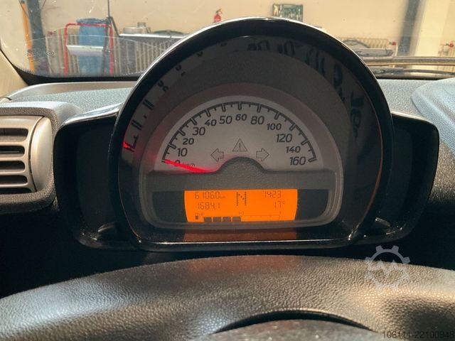 Van SMART ForTwo fortwo coupe Micro Hybrid Drive 52 kW