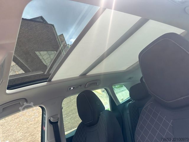 Pick-up SKODA Karoq 2.0l TDI 85kW DSG * PANO * Navi * Klimaaut