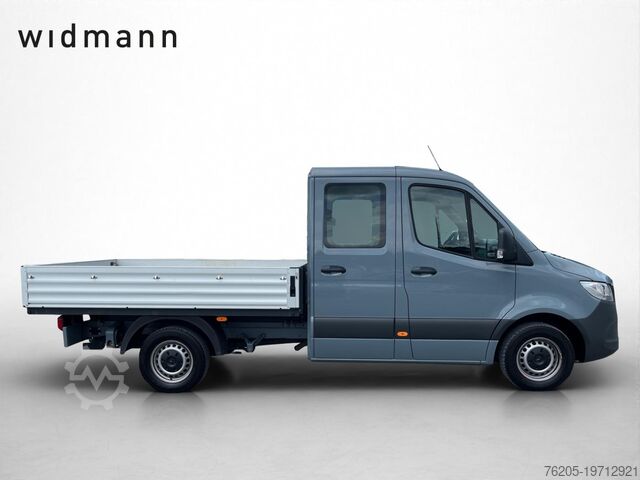 Pick-up van Mercedes-Benz Sprinter 311 CDI DoKa Pritsche RS 3.665 MM AHK