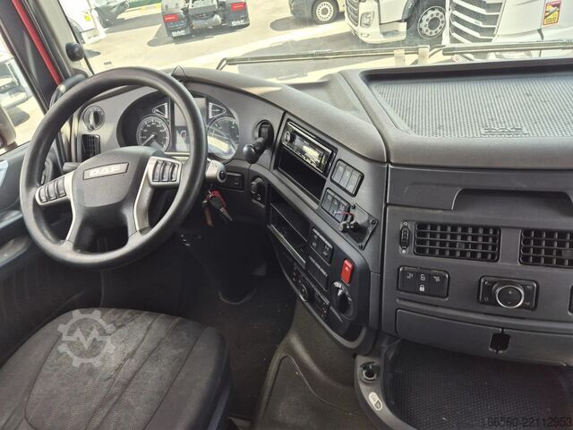 Standard tractor DAF XF 480 FT SPACE CAB ZF INTARDER