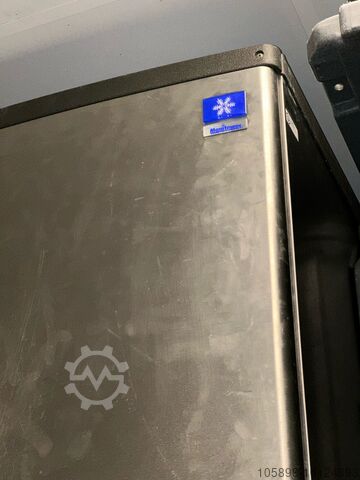 Eiswürfelfabrik vom Wembley-Stadion aus Williams / Manitowok / Ziegra