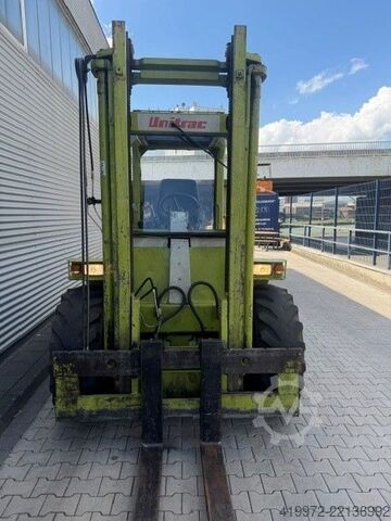 Rough terrain forklift truck Claass Unitruck ST-30