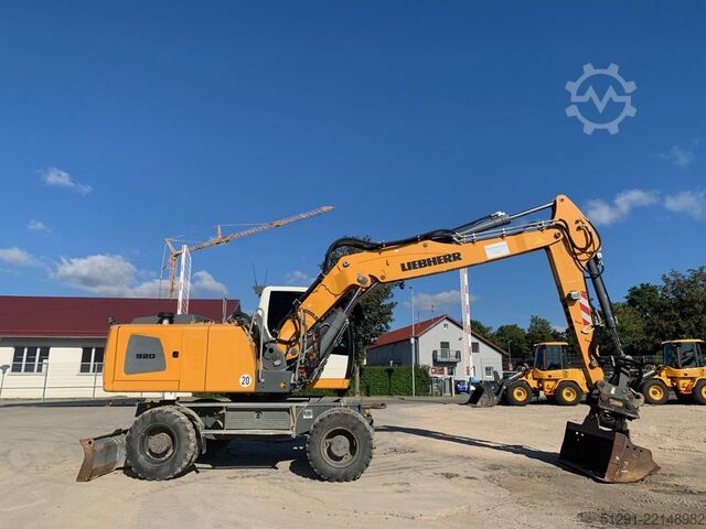 Mobile excavator Liebherr A 920 Litronic