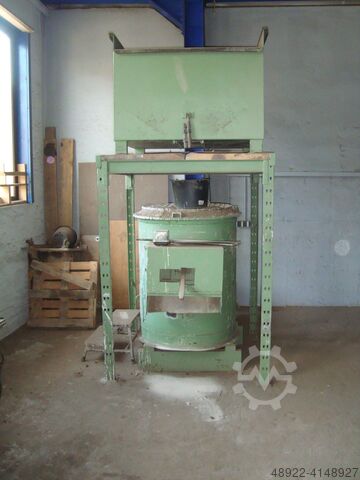 Sand mixers, core sand mixers Lueb, WLB, Eirich