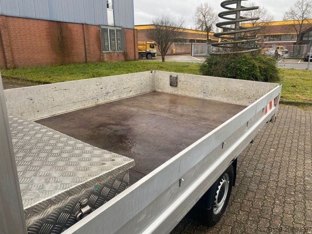 Pick-up van MAN TGE 3.180 Pristche mit Kran *Doppelkabine*Ahk*