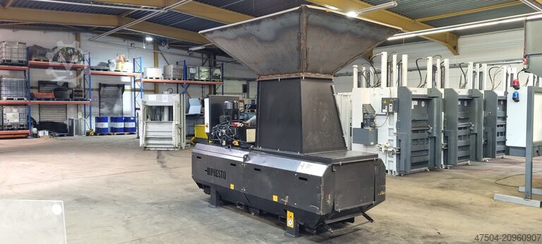 Bale press Presto CC 20 M