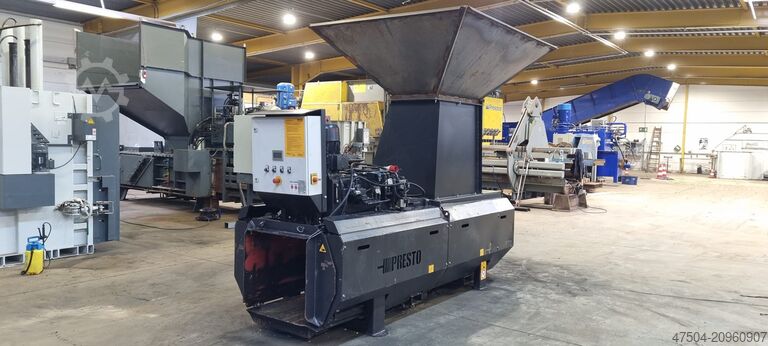 Bale press Presto CC 20 M