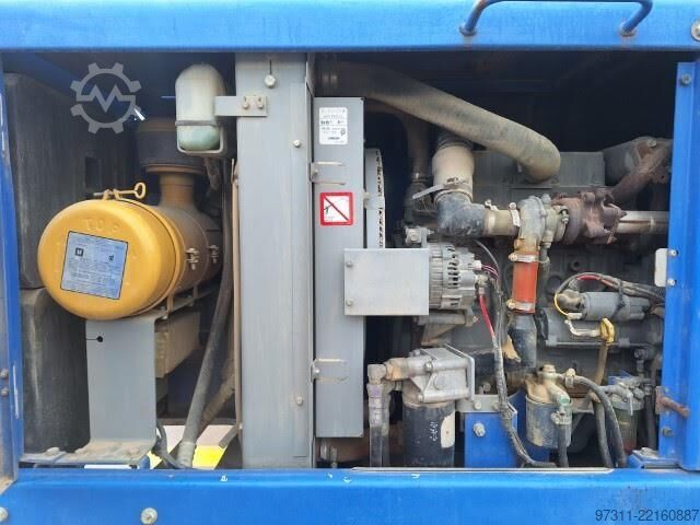 Teleskopbühne Aichi SR21A
