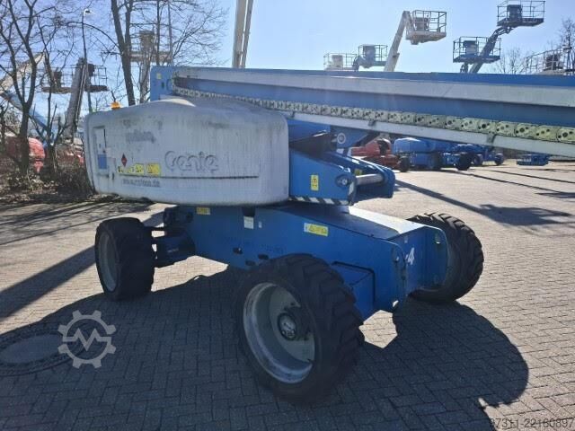 Teleskopbühne Genie S-65