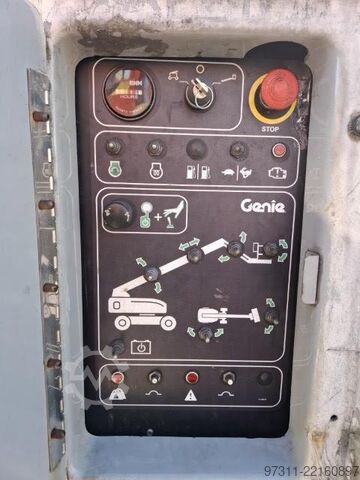 Teleskopbühne Genie S-65