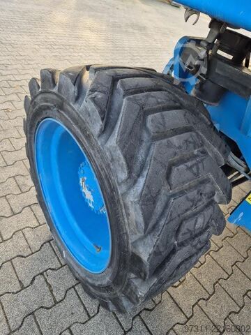 Telescopic boom lift Genie S-85