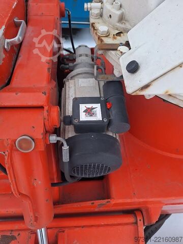 Aerial platform Teupen LEO 30 T