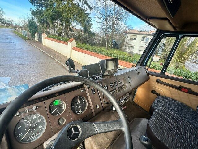 Livestock transporter Mercedes-Benz 814 L 3 Pferde Oldtimer