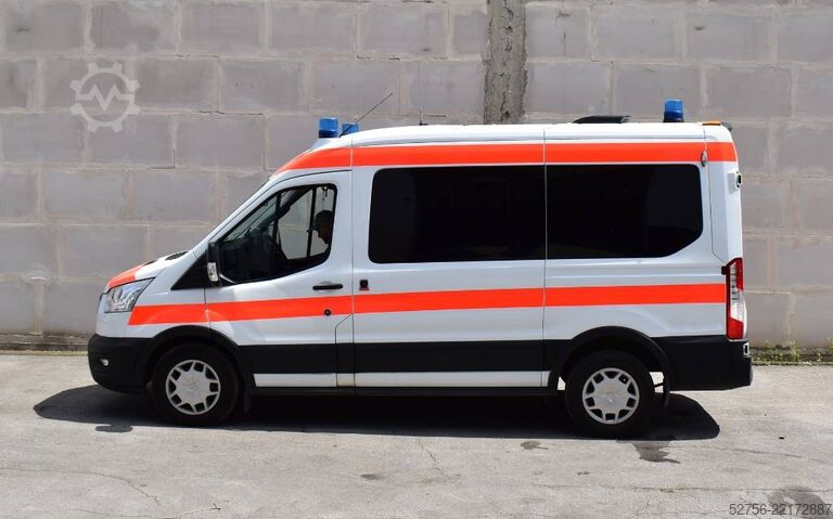 Ambulance Ford Transit KTW Krankentransportwagen