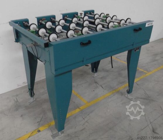 Driven roller conveyor Grenzebach mit Zentriereinheit