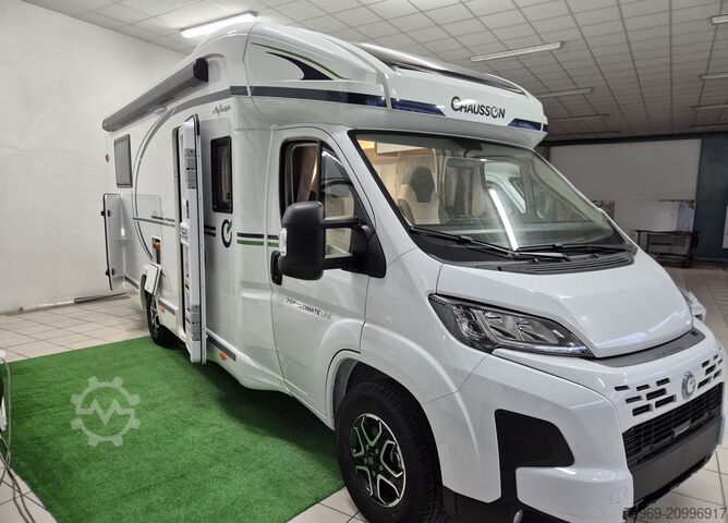 Semi-integrated camper Chausson 798 ULTIMATE LINE FIAT M26
