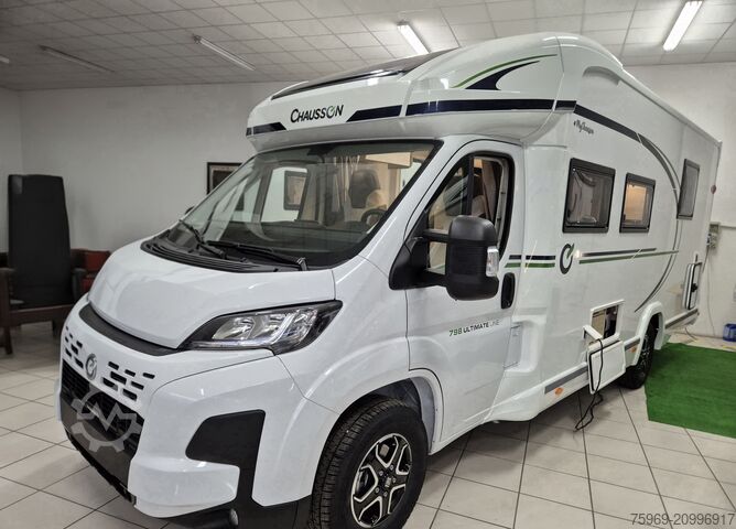 Semi-integrated camper Chausson 798 ULTIMATE LINE FIAT M26
