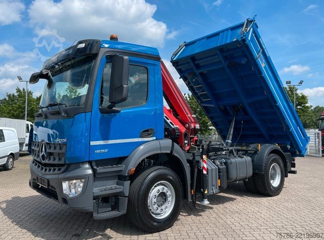 Tipper truck MERCEDES-BENZ Arocs 1832/ Fassi F 120+Funk/ 2xAHK/ AC/ Org. KM