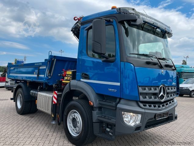 Tipper truck MERCEDES-BENZ Arocs 1832/ Fassi F 120+Funk/ 2xAHK/ AC/ Org. KM