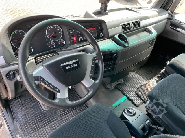 Swap body truck MAN TGX 26.440 BDF / Fahrschule/ D-Pedale/ 3 Sitze