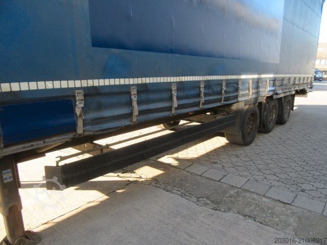 Auflieger mit Pritsche & Plane SCHMITZ CARGOBULL Mega Varios Miete ¤ 29/Tag oder ¤ 590/Monat