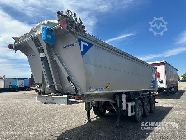 Kipper Auflieger  Semitrailer Tipper Steel half pipe body