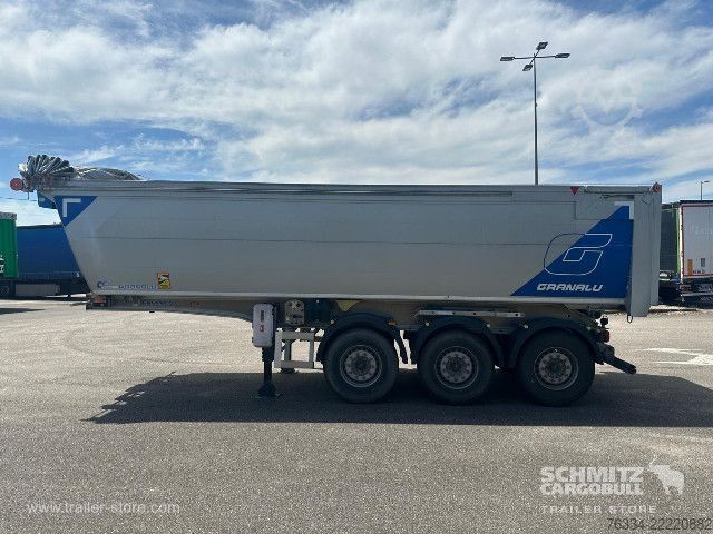 Kipper Auflieger  Semitrailer Tipper Steel half pipe body