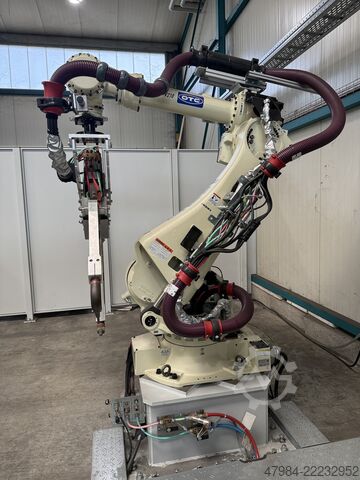Schweißroboterzelle FEMITEC NV 2102-NEFC
