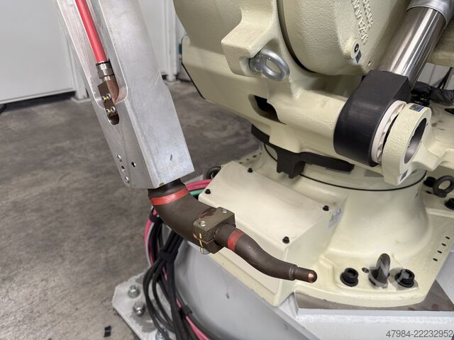 Schweißroboterzelle FEMITEC NV 2102-NEFC
