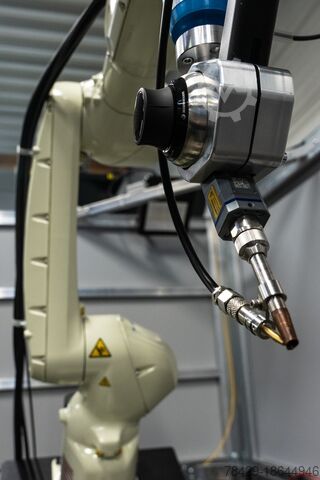 Industrial robot Kawasaki 7L-AC02