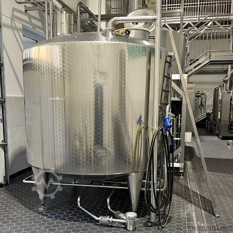 5500 Liter heiz-/kühlbarer Behälter aus V4A mit Rührwerksflansch  8723