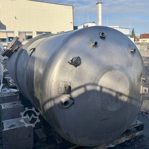 6,350-liter vertical storage tank made of V2A stainless steel apaco B0106