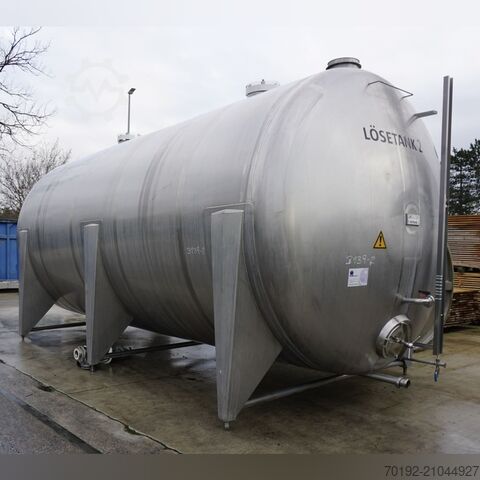 42000 Liter liegender Lagertank aus V2A mit 2 Propellerrührwerken  K0194