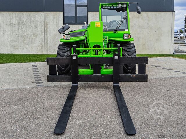 Teleskopstapler Merlo P 72.10 plus