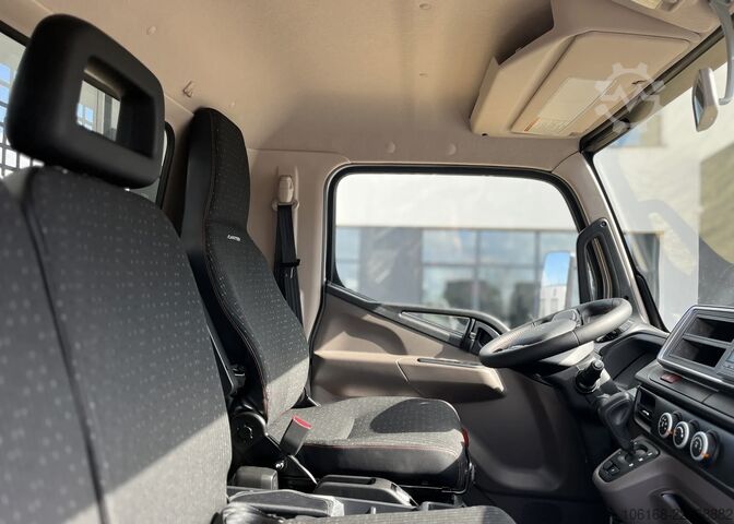 Transporter mit Pritsche Fuso e Canter 4C15 Pritsche