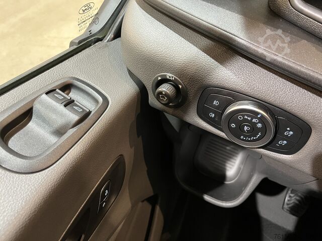 Platform van double cab Ford Transit 2.0 TDCI L2H1 130 PK DC Dubbel Cabine T...