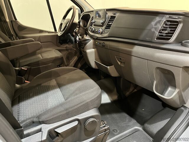 Platform van double cab Ford Transit 2.0 TDCI L2H1 130 PK DC 6 pers. Trend O...