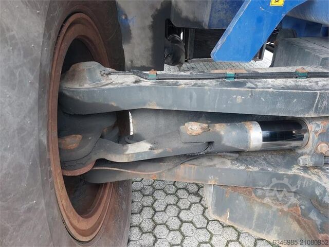 Reachstacker Konecranes SMV 4531 CC5