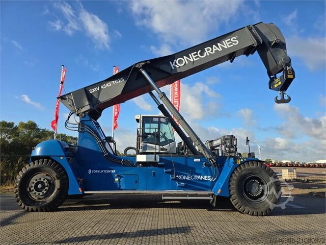 Reachstacker Konecranes SMV 4543 TCX5
